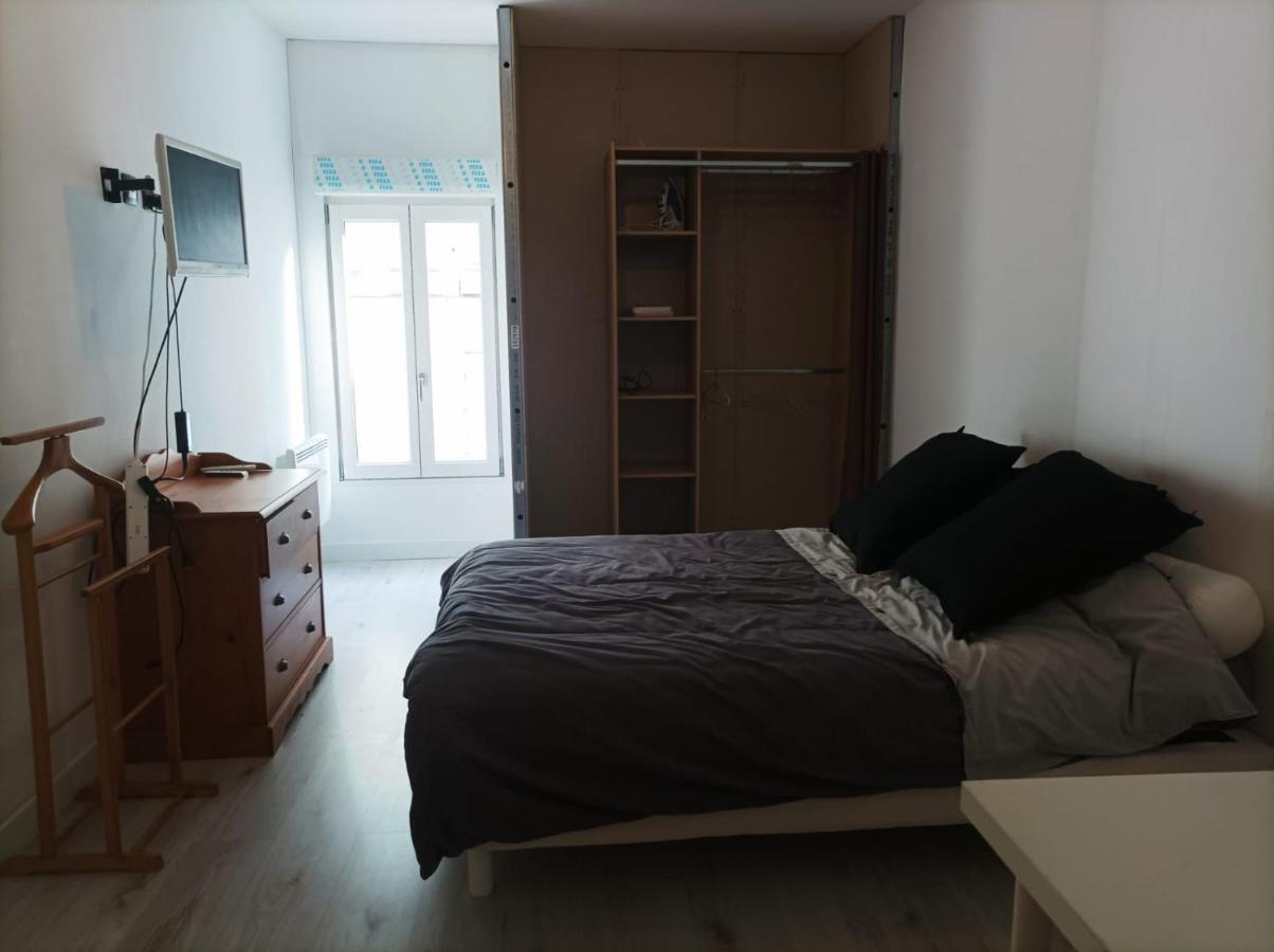 Agreable Maison De Ville Tout Confort 卢丹 外观 照片