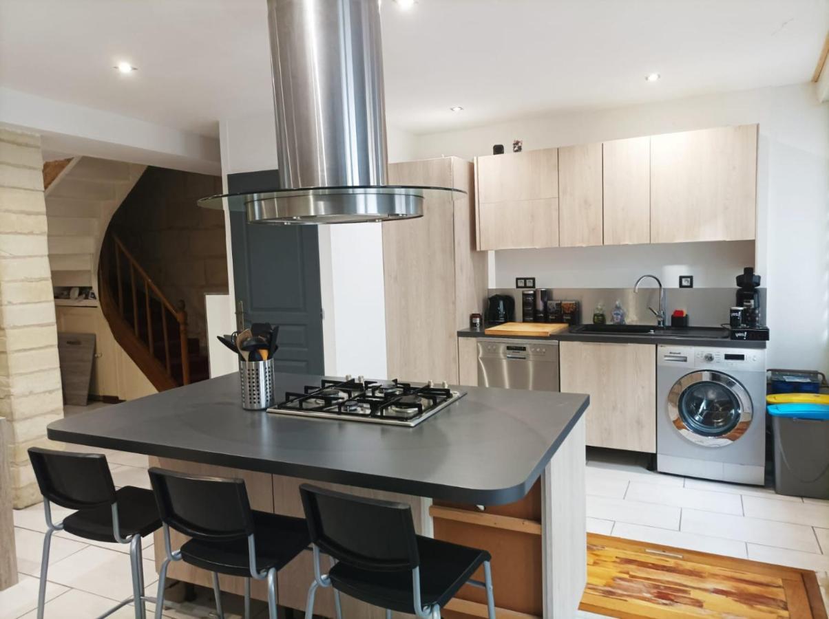 Agreable Maison De Ville Tout Confort 卢丹 外观 照片
